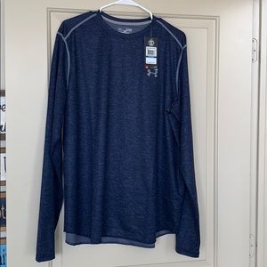 Under Amour heat gear long sleeved tee